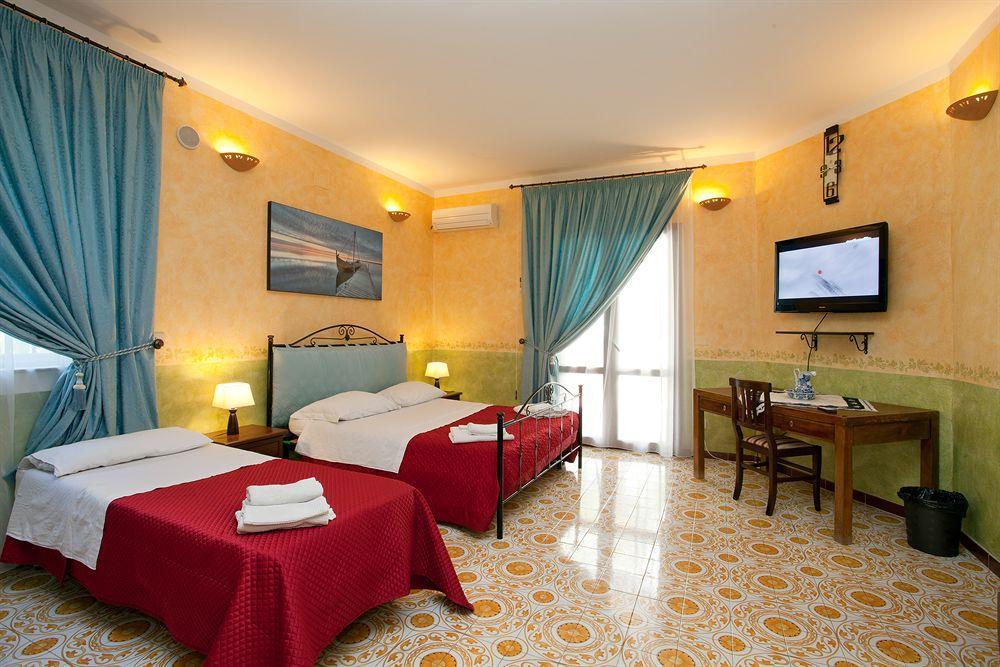 Kunesias B&B Чинизи Екстериор снимка