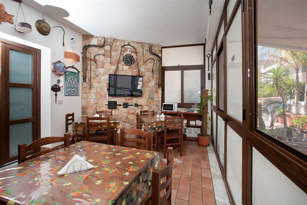 Kunesias B&B Чинизи Екстериор снимка